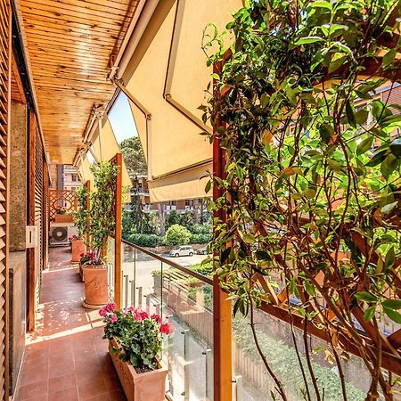 Terrazza Piccolomini: Elegant Apartment Stunning View Over Rome/St Peter'S Dome ภายนอก รูปภาพ