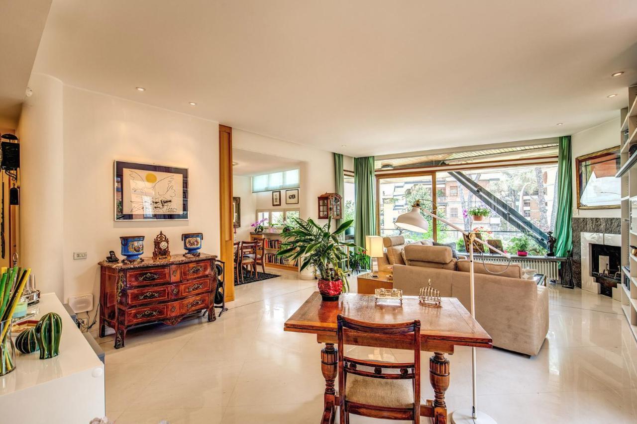 Terrazza Piccolomini: Elegant Apartment Stunning View Over Rome/St Peter'S Dome ภายนอก รูปภาพ