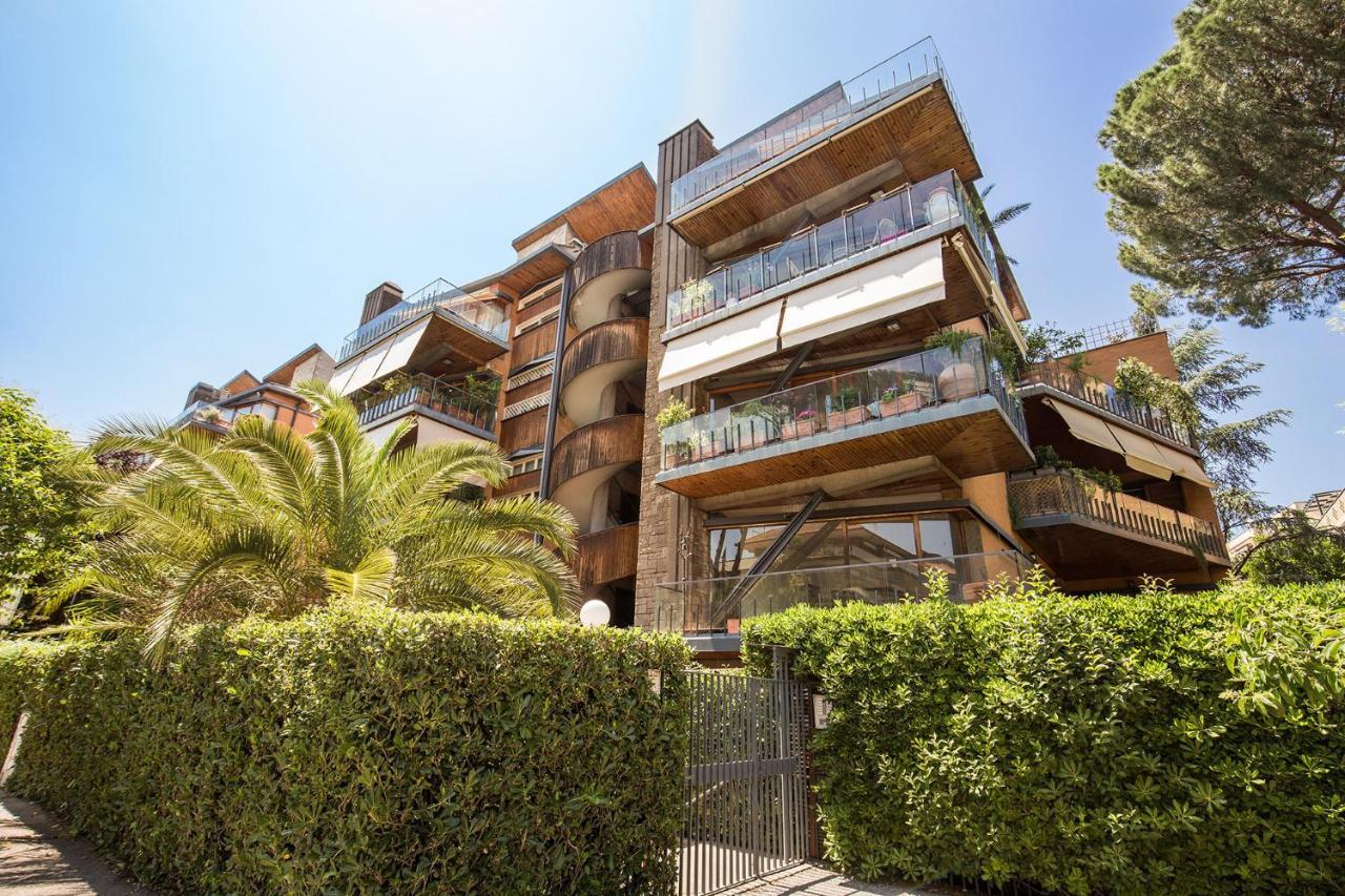Terrazza Piccolomini: Elegant Apartment Stunning View Over Rome/St Peter'S Dome ภายนอก รูปภาพ